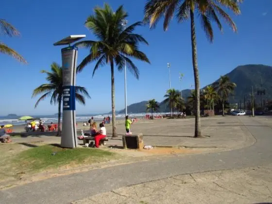 Ótimo Terreno 350m2 - 700mts da Praia