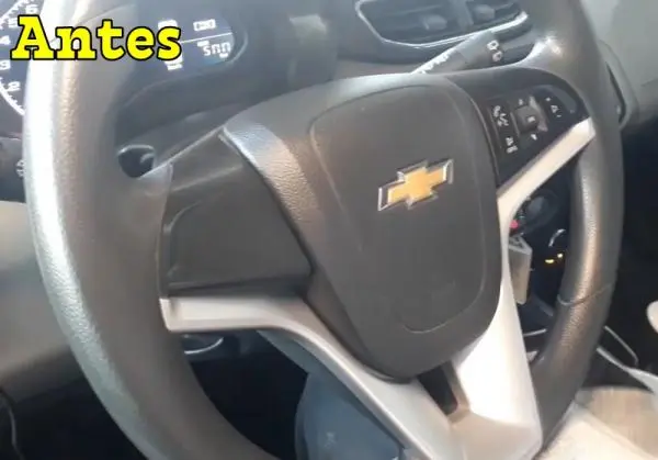 Recuperação De Volantes Automotivos Com Capa De Couro Ou Corvin Costurada A Mão