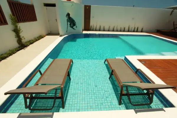 Aluguel Temporada Casa 60m da Praia de Bombinhas