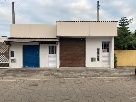 casa com salao comercial