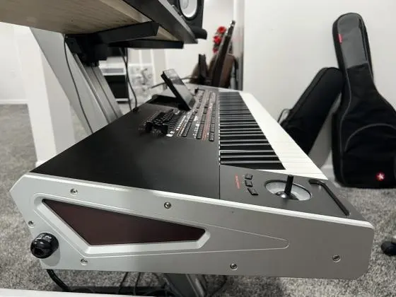 Buy New :-  Yamaha Tyros 5 Keybord - Korg PA4X 76 Key keyboard - Yamaha PSR-E473/  Yamaha Genos 76-Key keyboard