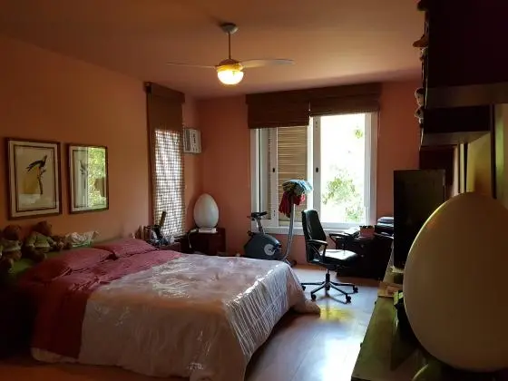 Casa com terreno de 3000 metros quadrados