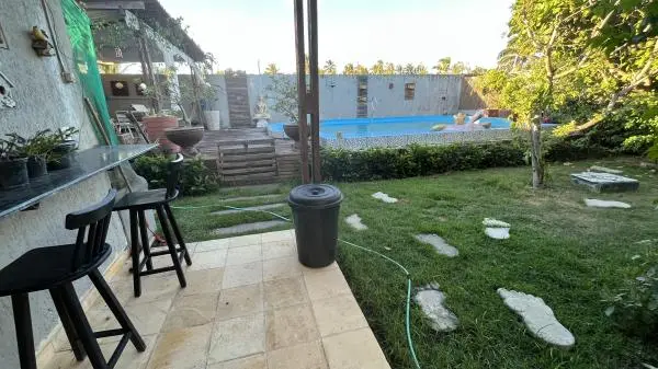 CASA SOBRADO 5 QUARTOS PERTO DA PRAIA