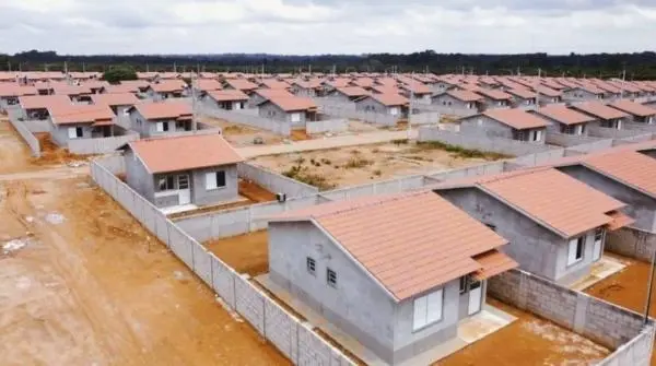 Participe do programa casa verde e amarela do governo federal e receba ate 47.500, 00 de desconto.