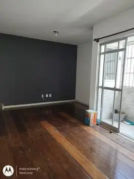 Amplo apartamento na Federação