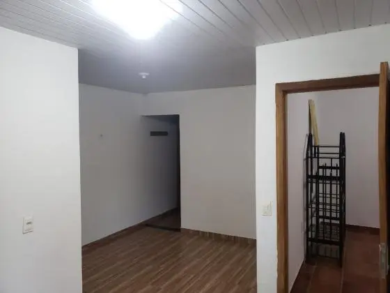 CASA PARA LOCAÇÃO, FOZ DO IGUAÇU / PR