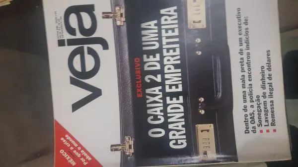 Gra de coleção de Revistas Veja e Isto é dos anos 90, super novas.