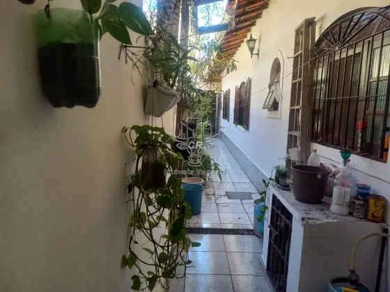 LINDA CASA NA GUILHERMINA