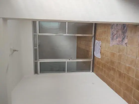 Vende-se excelente casa em Casa Forte (Poço da Panela)