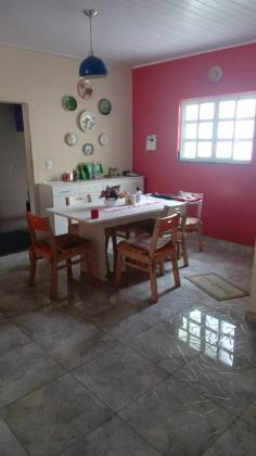 Aluga-se Casa de 4 dormitórios em Ribeirão Pires