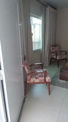 Aluga-se Casa de 4 dormitórios em Ribeirão Pires
