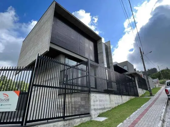 Casa a venda bairro Mina Brasil