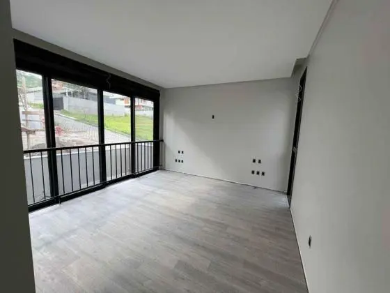 Casa a venda bairro Mina Brasil