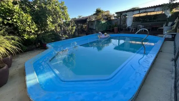 CASA SOBRADO COM 5 QUARTOS E PISCINA