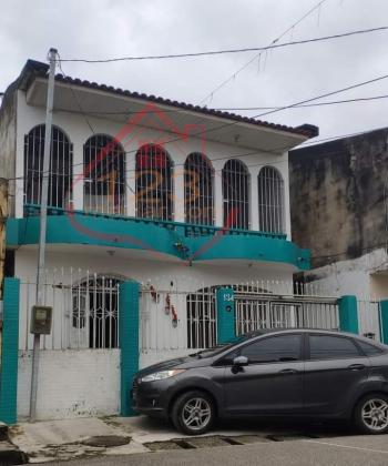 Casa à venda no Marambaia com 3 quartos