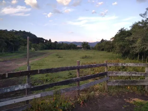 Terreno de alto padrão com 1, 6ha no centro de Urubici