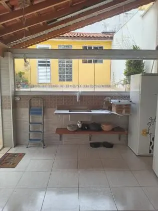 Vende-se Sobrado com Edícula Nova Petrópolis SBC