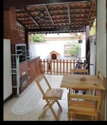 Excelente Sobrado Geminado no Aventureiro
