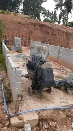 SANTA ISABEL  LOTES  COM LOCALIZAÇÃO PRIVILEGIADA - VALOR Á VISTA R$85MIL Á VISTA