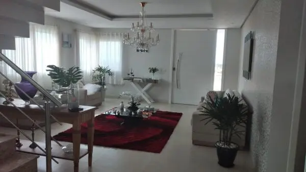 VENDE-SE CASA EM COROA VERMELHA (Santa Cruz Cabrália/BA)