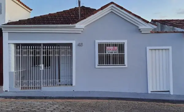 Vendo casa com terreno grande em Baependi, Sul de Minas Gerais, terra de Nhá Chica