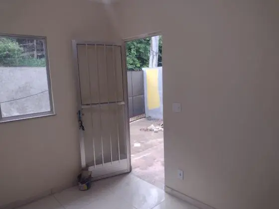VENDO CASA LINEAR EM CAMPO GRANDE  PERTO DO SÃO JORGE