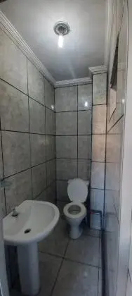 Aluga-se Sala Comercial de 23m2