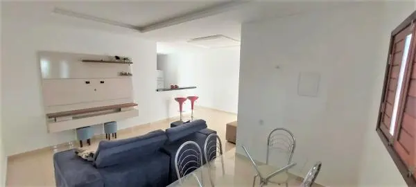 Casa térrea com 3 quartos (1 em suíte) no bairro Novo Horizonte, em Patos/PB