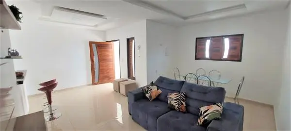 Casa térrea com 3 quartos (1 em suíte) no bairro Novo Horizonte, em Patos/PB