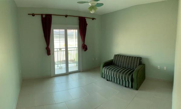 Casa Triplex - Frente a Praia do Saco - 2 qts + 1 suite - R$ 450 mil