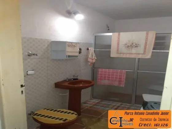 Chácara no bairro Chácaras Glória em Itanhaém, com 900m de terreno e Piscina