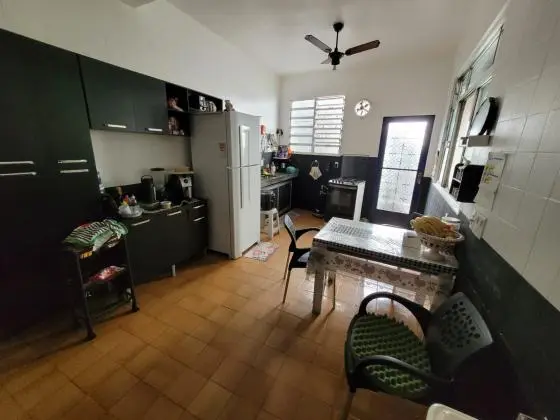 Vendo casa em condomínio residencial fechado em Inhaúma