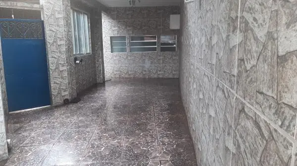 Vendo casa em condomínio residencial fechado em Inhaúma