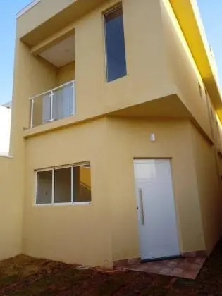 Vende - se Casa de 138m2