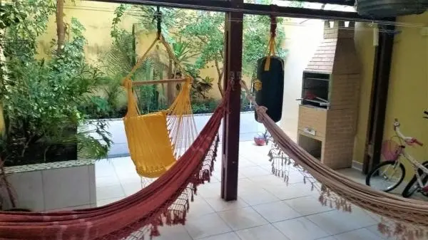 Vende - se Casa de 160m2