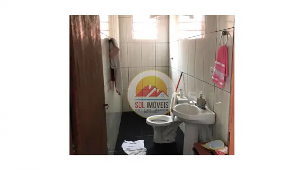 Vende - se Casa de 237m2