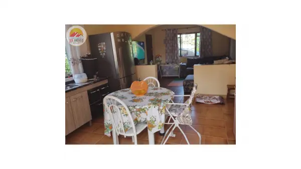 Vende - se Casa de 257, 62m2