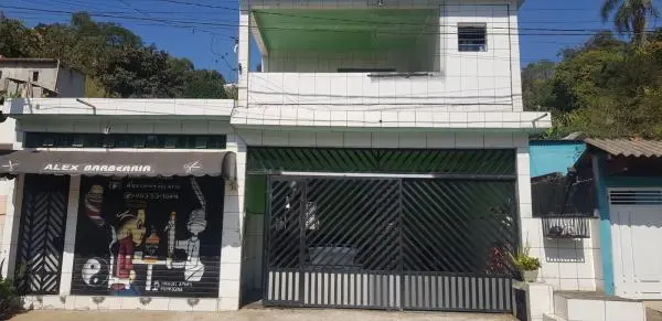 Vende-se Casa de 500m2