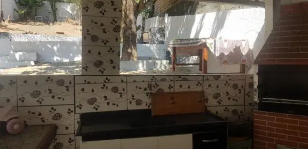 Vende-se Casa de 500m2