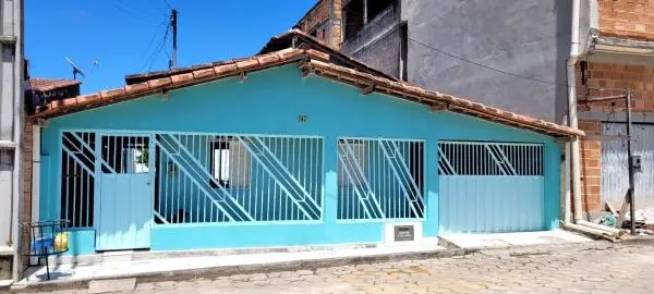 VENDE-SE ESTÁ CASA BAIRRO GAZINELÂNDIA EM ITABATÃ-BA
