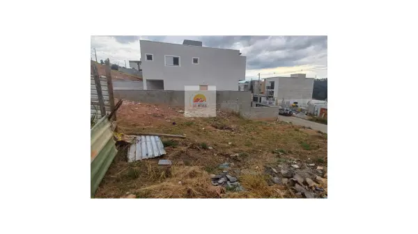 Vende-se Terreno de 1.254m2