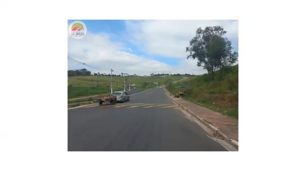 Vende - se Terreno de 190m2