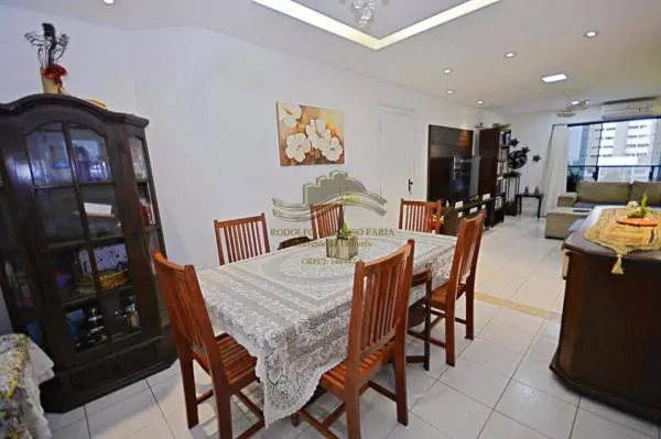 Vendo Apartamento 4 quartos vista mar Guarujá, bairro Astúrias