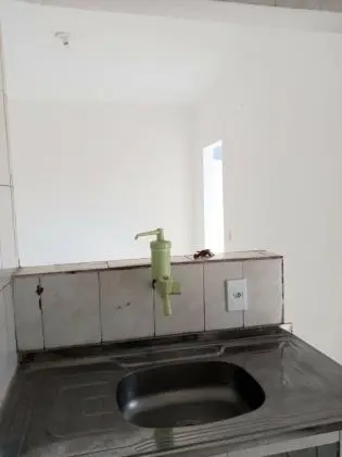 Alugo uma kitnet