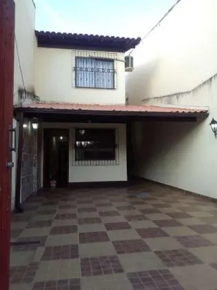 CASA EM CAMPO GRANDE - BAIRRO ISADORA
