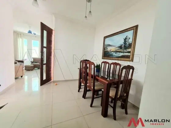 Excelente Casa em Caminho do sol, 3 quartos, sendo 1 suíte, solarium, churrasqueira e boate, 133m2