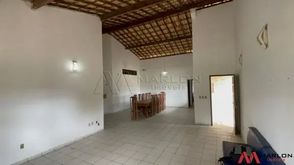 Excelente Casa em Nísia Floresta, Praia de Barreta, 6 quartos, próximo a beira mar, 500m2.