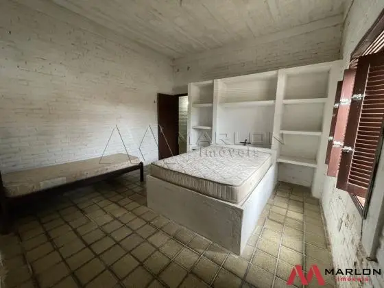 Excelente Casa em Nísia Floresta, Praia de Barreta, 6 quartos, próximo a beira mar, 500m2.