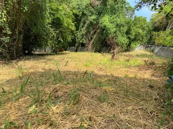 Marica Terreno (761 m ) para investimento