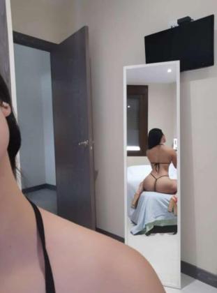 Rafaela ninfeta do prazer afim de gozar gostoso, super promoção